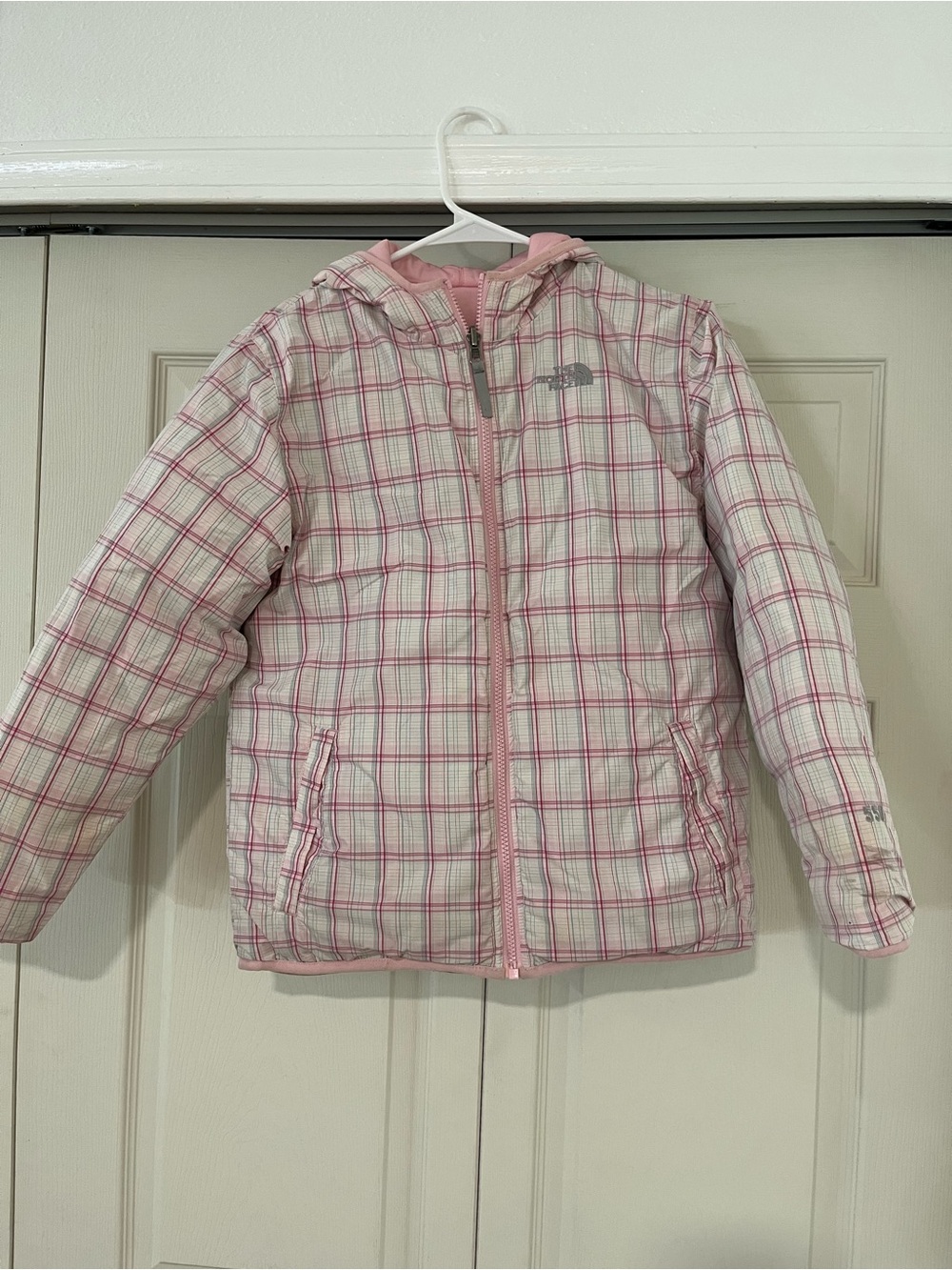 The North Face Girls Reversible 550 Down Puffer Jacket Pink Plaid